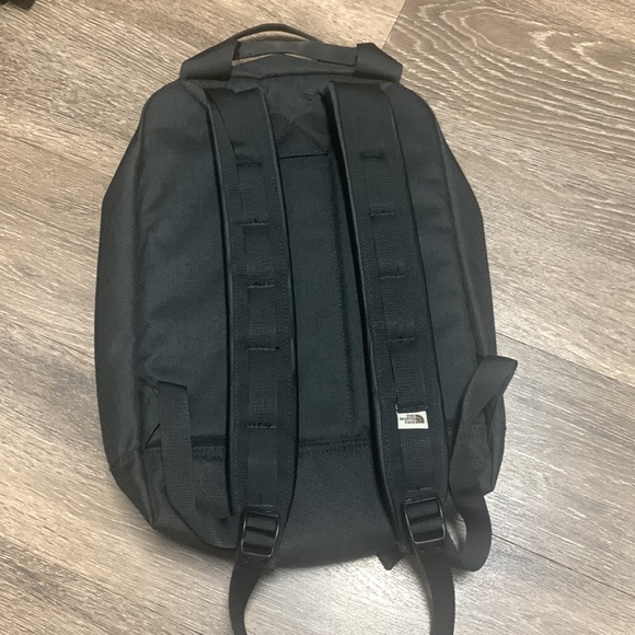 The North Face DayPack - Picture 5 of 10